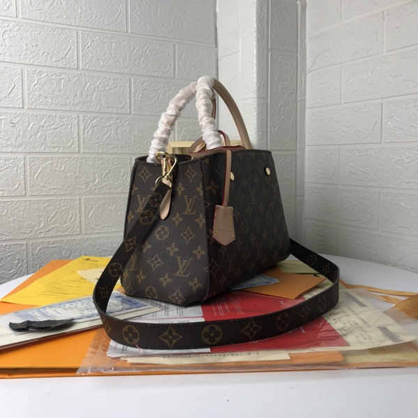 ルイヴィトンバッグ背面デザイン